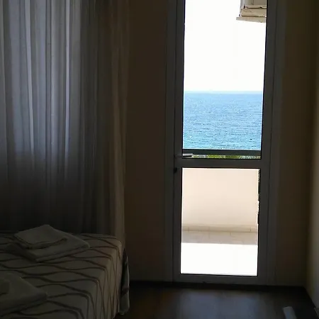 Palmiye Hotell 3*